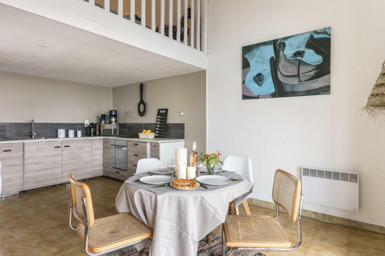 T3 Avec Terrasse Avec Vue Exceptionnelle Sur Les Quais De Sete Apartment Luaran gambar
